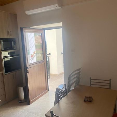 Theonikoshouse Apartment อากรอส ภายนอก รูปภาพ